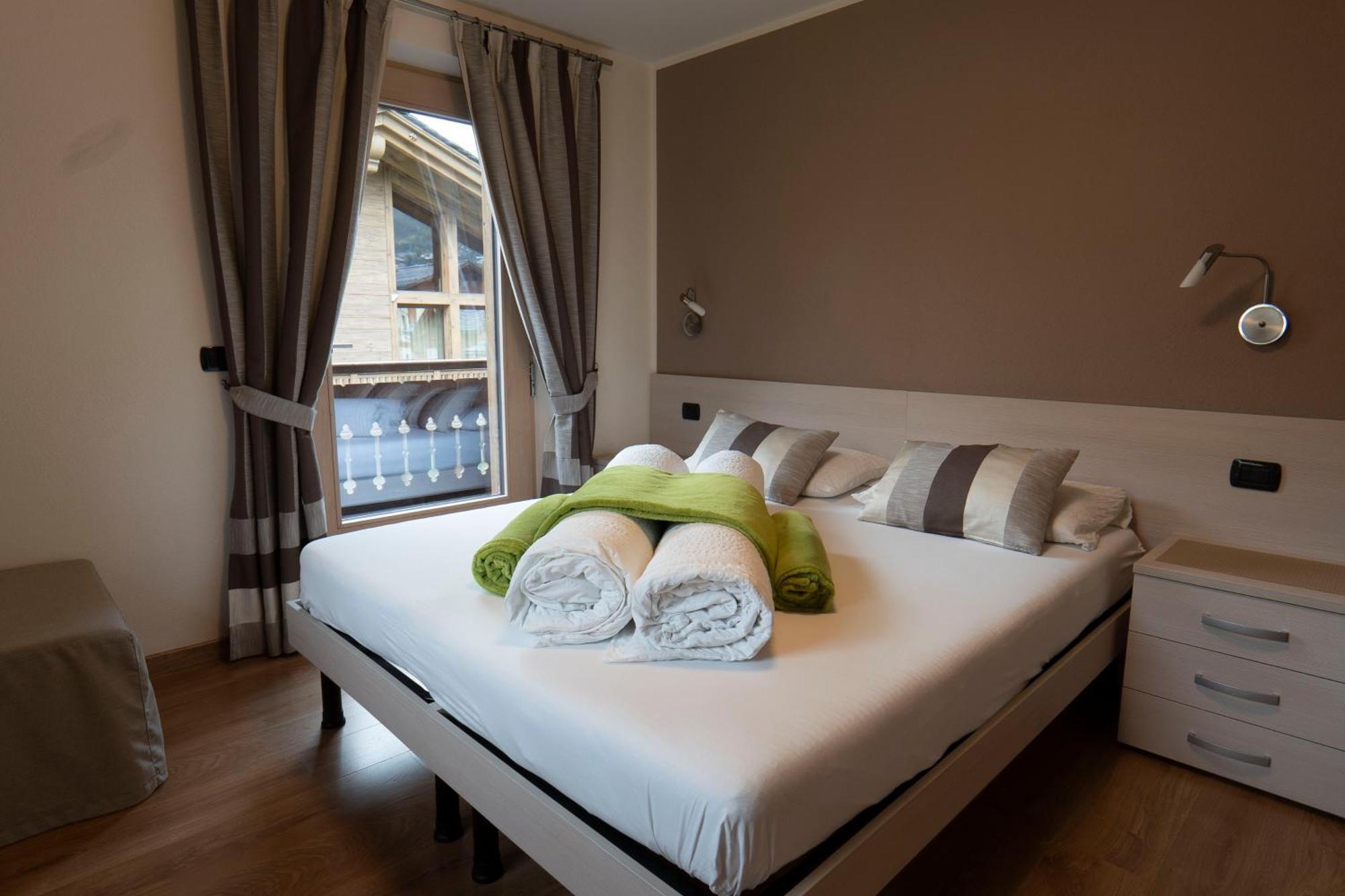 Al Camanel Apartment Livigno Exterior photo